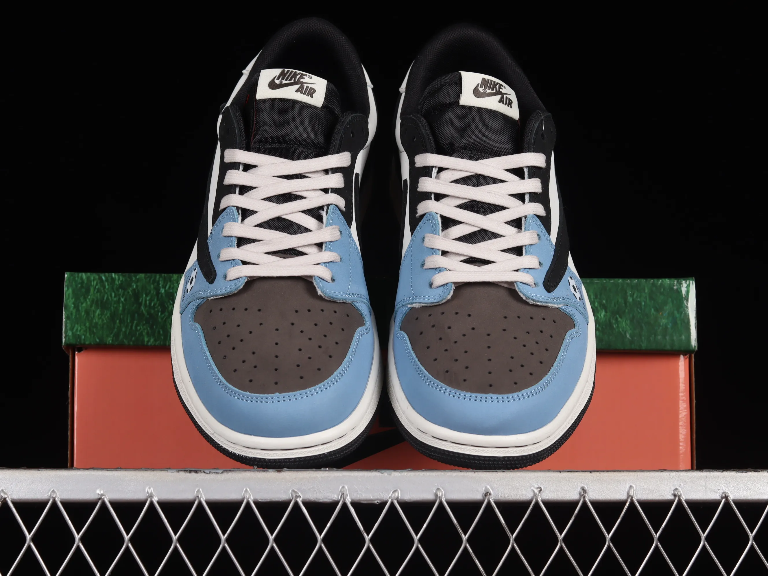 All Categories Air Jordan Jordan Series Basketball Shoes Air Jordan 1 Low Travis Scott x Air Jordan 1 Low OG AJ1 Joe 1 World Cup Theme Reversed Undercut Joint Casual Sports Basketball Shoes DM7866-668